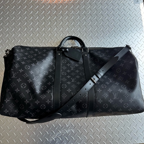 Louis Vuitton Keepall Bandouliere 55 in Monogram Eclipse - Picture 1 of 14